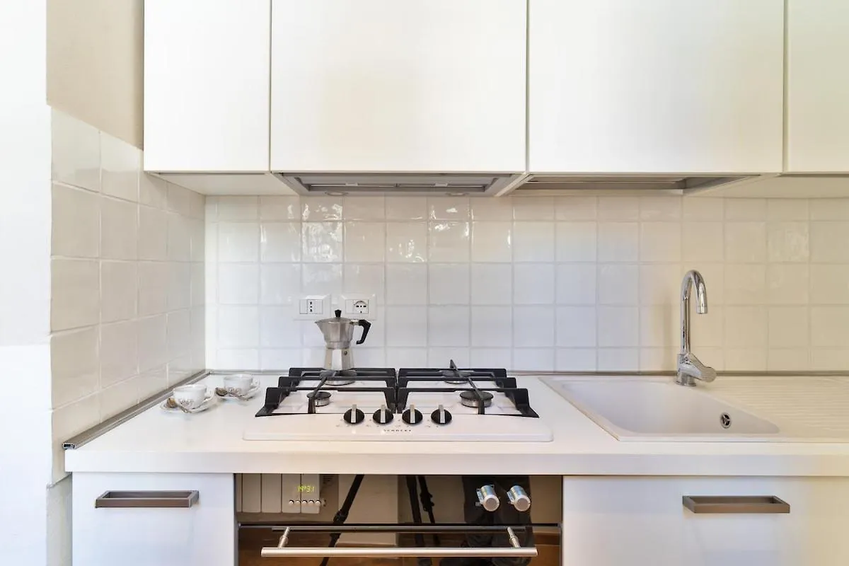Clima-Netflix-Wifi-Garage - Garden Suite Rome 0*,  Italy